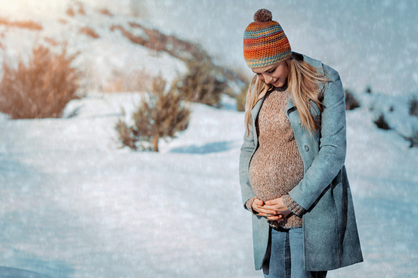 Winter Pregnancy Clothes: 9 Reliable Essentials for Cozy Comfort